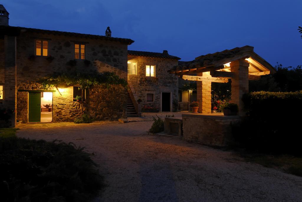 Agriturismo Pian Del Tevere Torgiano Exterior foto